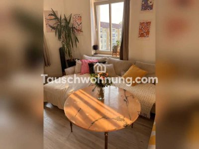 Tauschwohnung: Große 3-Raum Altbau Wohnung