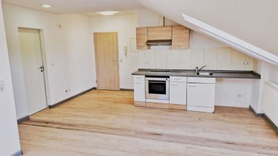Moderne 3-Zimmer-DG-Wohnung in ruhiger Wohnlage von Reislingen – sofort verfügbar