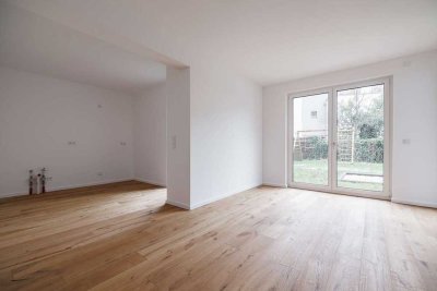 Familienfreundliche 5-Zimmer-Wohnung mit offenem Wohn-Essbereich & Terrasse