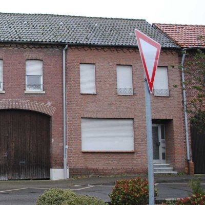 Vierkanthof,. es geht auch noch bis 6 Wohneinheiten....!!