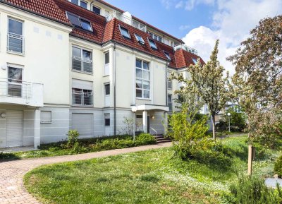 Tolle 3 Zimmerwohnung mit Terrasse und TG im Herzen von Weinheim.
