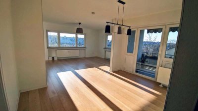 Provisionsfrei: Sonnige 4-Zimmerwohnung mit zwei Balkonen und Garage