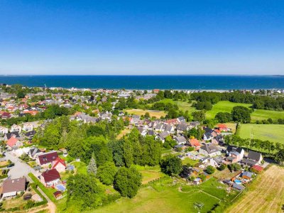 Einfamilienhaus mit Einliegerwohnung in Ostseenähe und traumhaften Grundstück in Scharbeutz