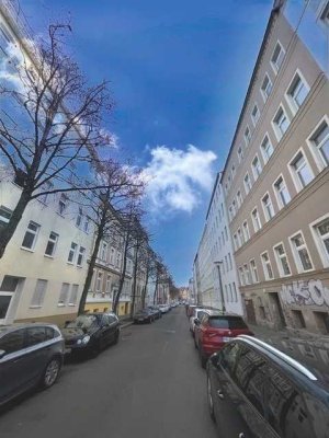 Helle, freundliche 3-Zimmer-Dachgeschoß-Wohnung