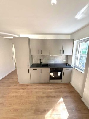 *Helle 1-Zimmer-Neubauwohnung mit EBK in zentraler Lage von Krefeld*