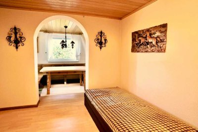 Helles Reihenendhaus in ruhiger Sackgasse mit idyllischem Blick ins Grüne.