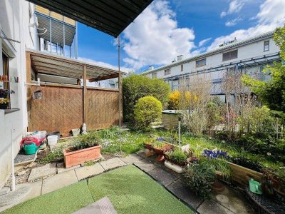 Traumlage in LKH- Nähe, gepflegte 2 Zimmerwohnung mit wunderschönen Garten