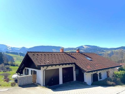 Traumhafte Aussichten - Modernisiertes Mehrfamilienhaus in idyllischer Ortsrandlage von Oberstaufen