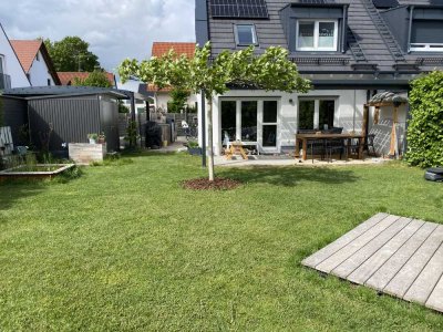 Naturnahes Wohnen in moderner DHH mit großem Garten