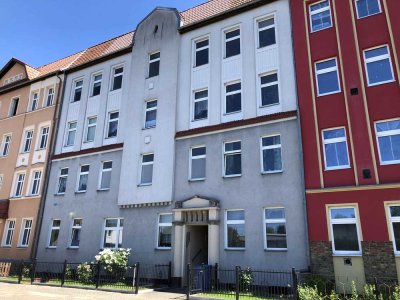 Modernisierte, gut geschnittene und freundliche 2-Zimmer-Altbau-Wohnung in Eberswalde-Westend