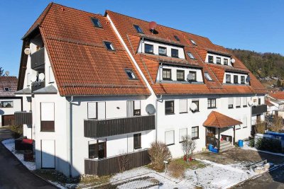 Attraktive Eigentumswohnung mit Loggia, zwei Bädern und viel Raum zum Leben