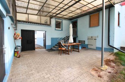 ++großes Erbpachtgrundstück mit kleinem Häuschen in ruhiger Lage zu verkaufen++