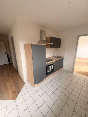 2 Zimmer 61m²  Wohnung mit Dachterasse, EBK, Duschbad in Heide zu vermieten