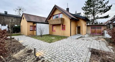 Kompaktes Stadt-Haus auf schön angelegtem Grundstück in zentraler Lage von Dachau