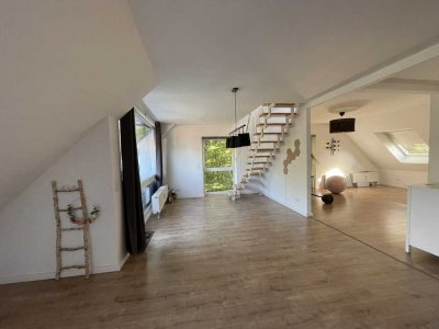 Moderne & Helle Eigentumswohnung mit Atelier, Balkon und hochwertiger Ausstattung