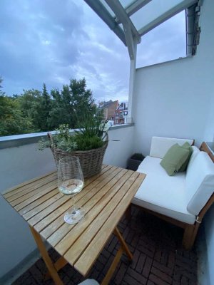 Sonnige 2-Zimmer Wohnung mit Balkon im 3. OG in Düsseldorf-Oberrath