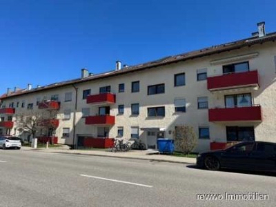 4-Zi. Dachgeschosswohnung nähe Wacker mit Dachterrasse und Garage