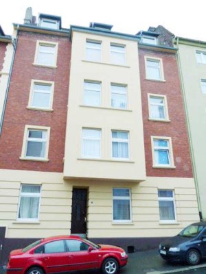 ruhige Altbauwohnung in innenstadtnaher Lage Oberhagen / rückseitiger ruhiger Balkon- hohe Decken