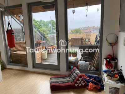 Tauschwohnung: Großzügige Wohnung mit Dachterrasse