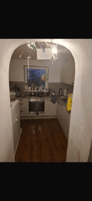 3-Zimmer-Erdgeschosswohnung mit Terasse/Garten und Parkplatz