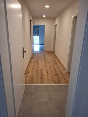 2 Zimmer Wohnung mit Balkon im 1. OG in Heidelberg-Ziegelhausen