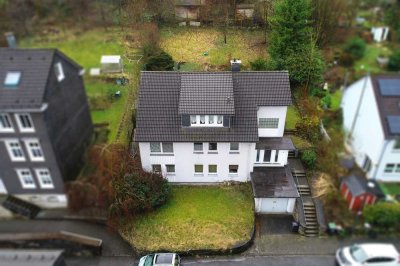 Dreifamilienhaus mit exklusivem Grundstück im beliebten Dahlerau
