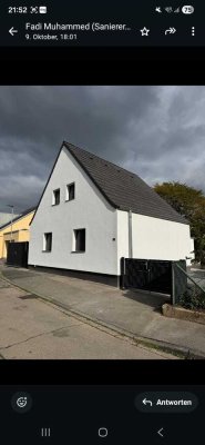 Freistehendes Einfamilienhaus mit Garten und 2 Stellplätzen