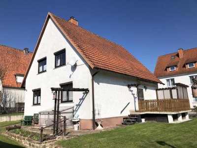 Gepflegtes 1-2 Familienhaus - sofort frei - in schöner Wohnlage von Grebenstein