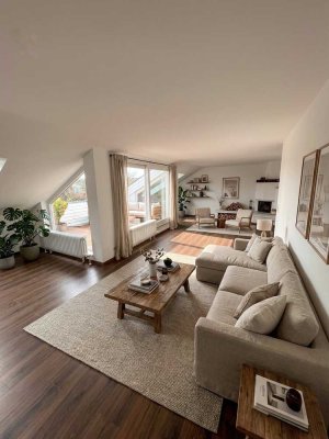 Stilvolle 4,5-Zimmer-DG-Maisonette-Wohnung mit Panoramablick am Frauenkopf