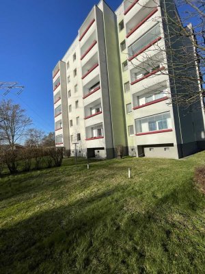 Schöne kleine 2-Raum-Wohnung mit Balkon in Berlin Johannisthal (Treptow)