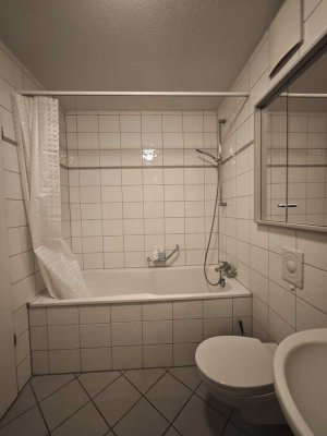 2-Zimmer-Wohnung mit Tiefgarage in Düsseldorf-Wittlaer