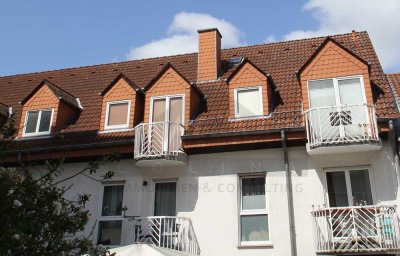Zentrale 3-Zimmer-Wohnung mit 3 Balkonen in Herzen Friedbergs!