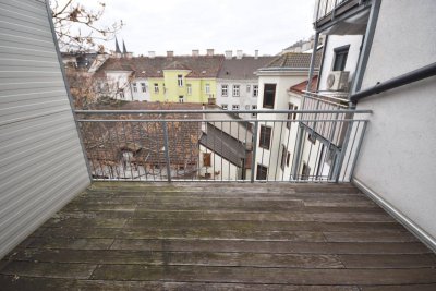 "17. BEZIRK - Helle 2-Zimmer-Wohnung mit Terrasse und Loggia"