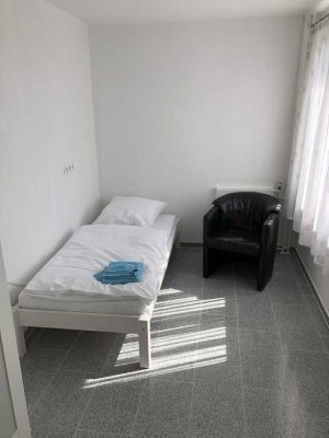 Vollständig renovierte 5-Zimmer-Wohnung mit Balkon in Wolfsburg