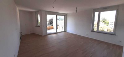 Helle, ruhige, neuwertige 3-Zimmer-Wohnung mit Balkon und Einbauchküche in Stuttgart Steckfeld