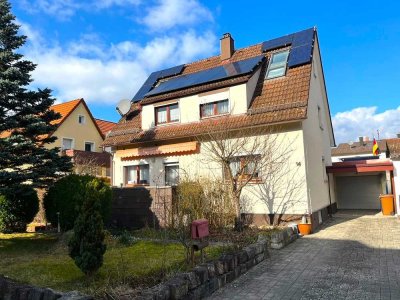 Steinheim-  Einfamilienhaus in ruhiger Wohnlage mit Photovoltaik,  Garten u. Garage zu verk.