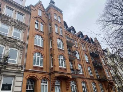 2,50-Zimmer-Wohnung, Am Burgfried 4, DG  
                   ! Bitte bewerben Sie sich online !