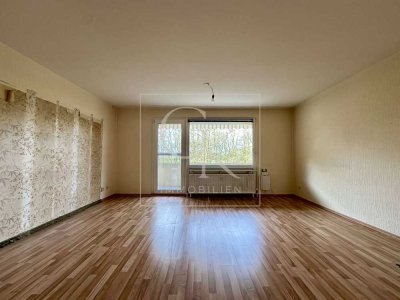 Gut strukturierte 2-Zimmer-Wohnung mit Loggia, Aufzug und TG-Stellplatz in Köln-Urbach