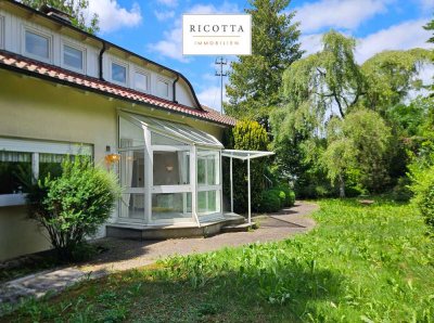 Leben & Vermieten: Charmantes Haus mit Einliegerwohnung in Panoramalage