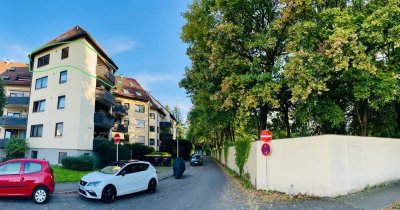 Privat Verkauf ohne Makler! Ruhige, kernsanierte, zentrale Wohnung mit Blick ins Grüne