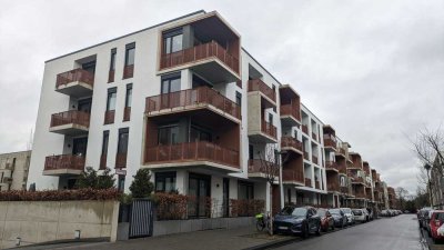 Vollmöblierte Moderne  2-Zimmer Wohnung im 1. OG mit TG in Köln-Nippes