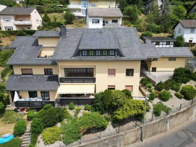 Außergewöhnliches Mehrfamilienhaus in Bad Schwalbach - Ramschied  zu verkaufen!
