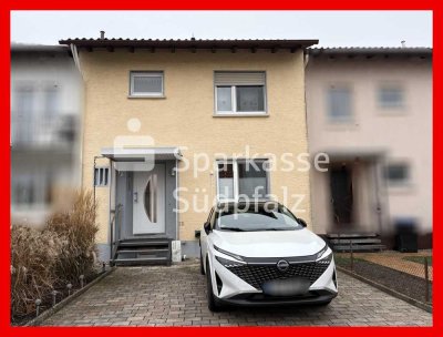 Wenig Aufwand, schneller Einzug - modernisiertes RMH mit sonnigem Garten
