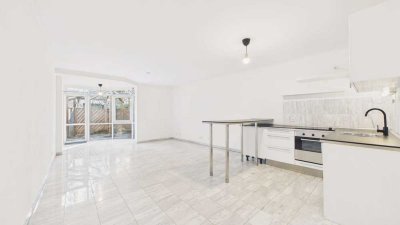 HEGERICH: Stilvolle 1-Zimmer-Erdgeschosswohnung in Altstadt-Lehel – Wohnen nahe der Isar!