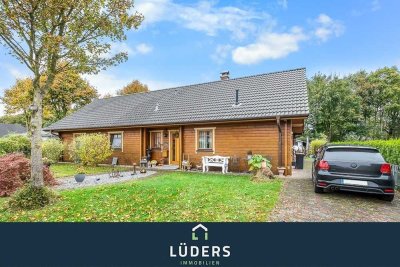 Moderner Holzhaus-Bungalow