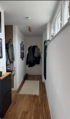 Schöne helle 3,5 Zimmer-Maisonette-Wohnung mit Balkon in Daxlanden