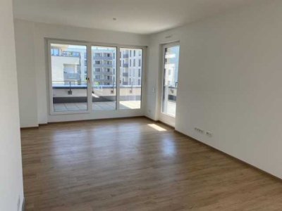 *Exklusive 4-Zimmer-Wohnung mit großer Dachterrasse*