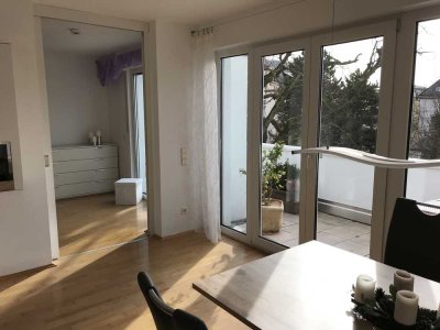 Gepflegte 2-Zimmer-Wohnung mit Balkon und Einbauküche im Europaviertel