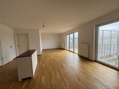 Exklusive 3-Zimmer „Penthouse“-Wohnung im 5. OG mit Balkon in Kaiserslautern Innenstadt