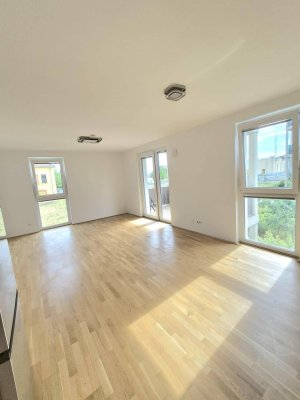 Moderne Wohnung mit großem Balkon in ruhiger Gegend -- PROVISIONSFREI